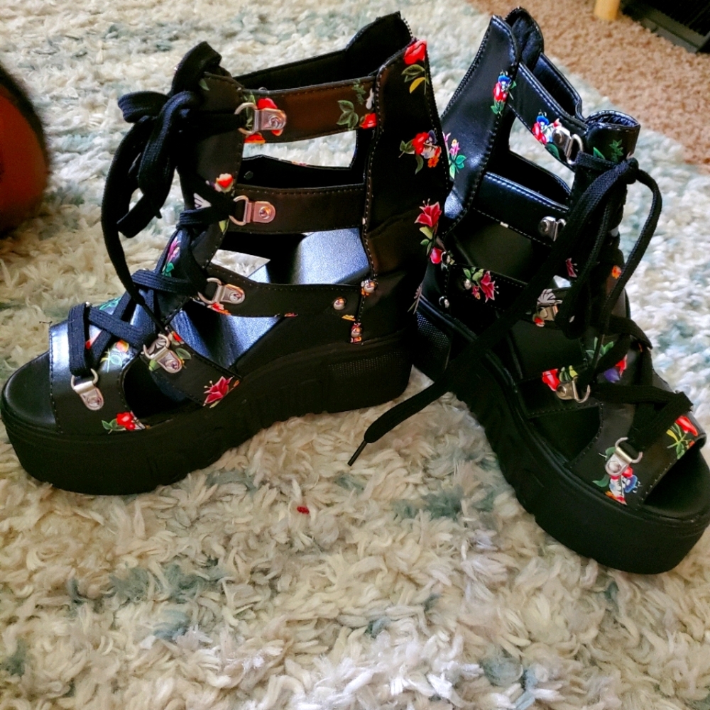 Cute comfortable platform sandals